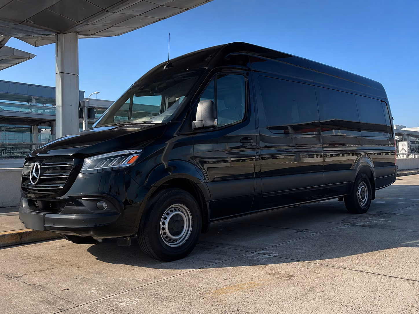 8 passenger sprinter van